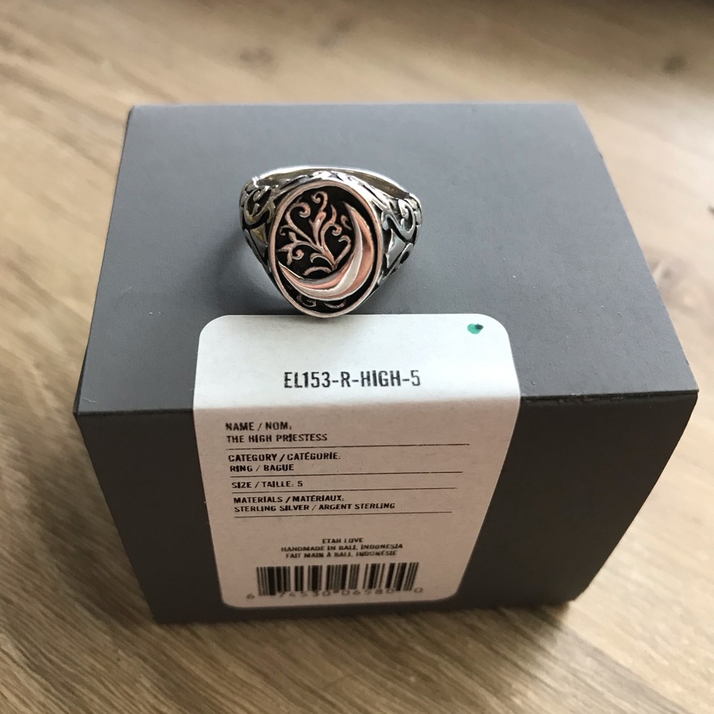 Etah Love - ‘High Priestess’ sterling silver ring size 5.